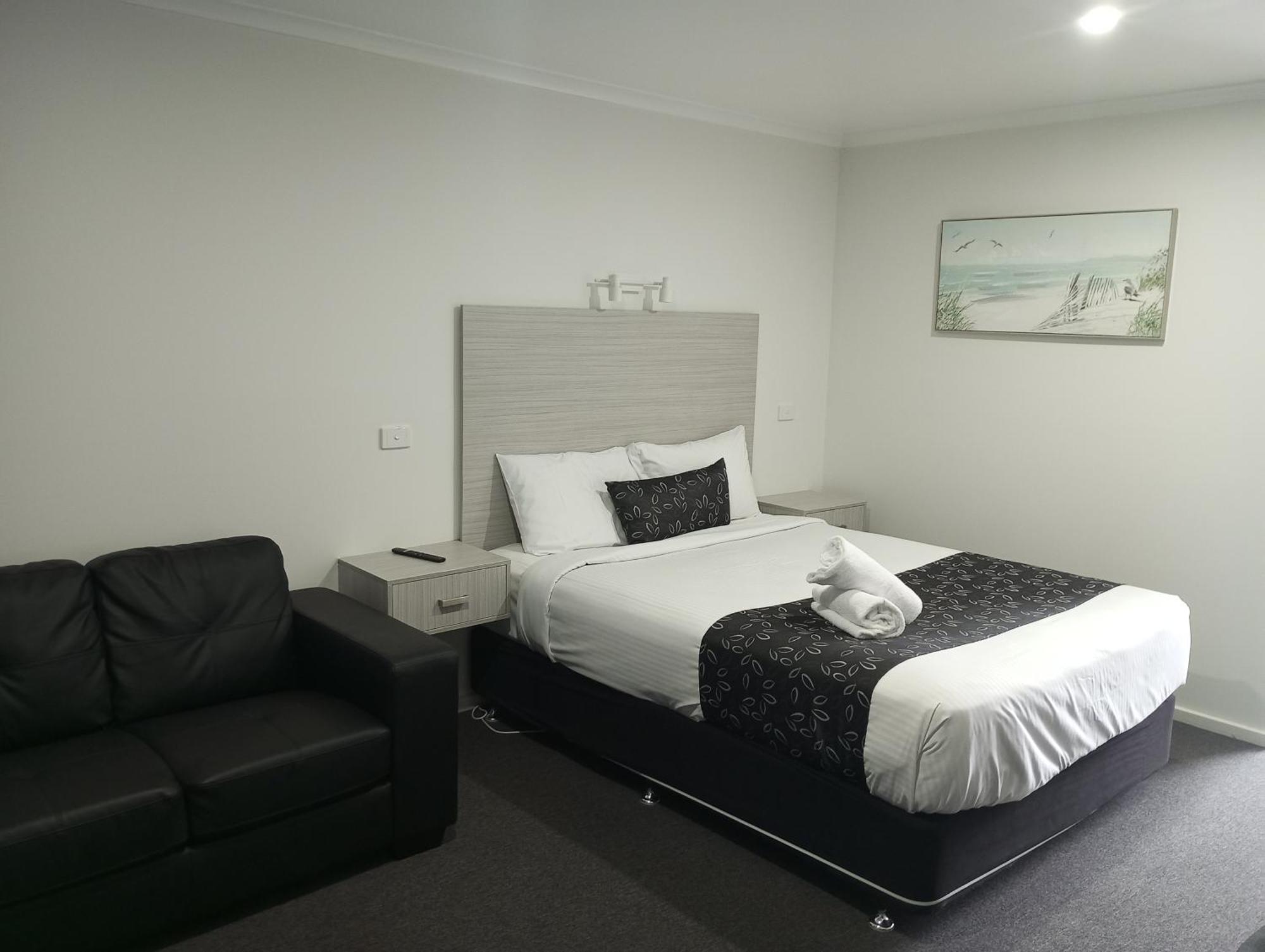 Big Valley Lakeside Paradise Motor Inn Shepparton Zewnętrze zdjęcie