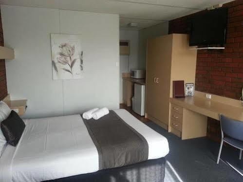 Big Valley Lakeside Paradise Motor Inn Shepparton Zewnętrze zdjęcie